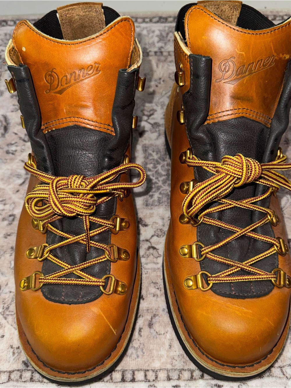 Danner Vertigo 1845 Leather Work Laced Up Ankle Mountain Boots Mens Sz 10 EE